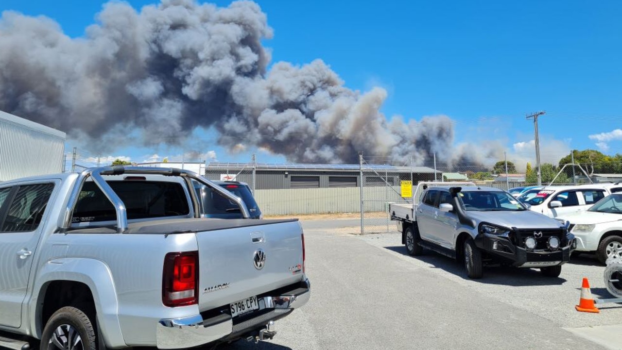 The Port Lincoln bushfire as seen from the Eyre Car Centre. Picture: Tara Lang