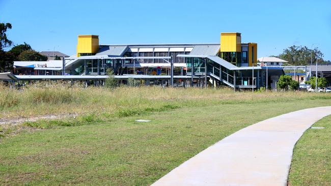 The shared footpath along the Redcliffe Peninsula Line. Picture: Renae Droop