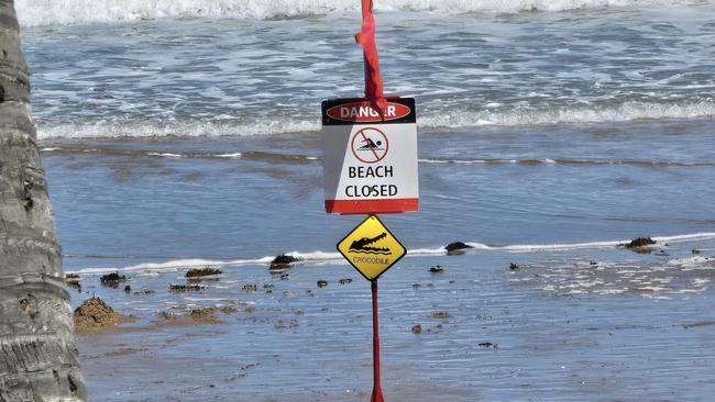 Emu Park Main Beach has been closed after a confirmed crocodile sighting on Sunday.