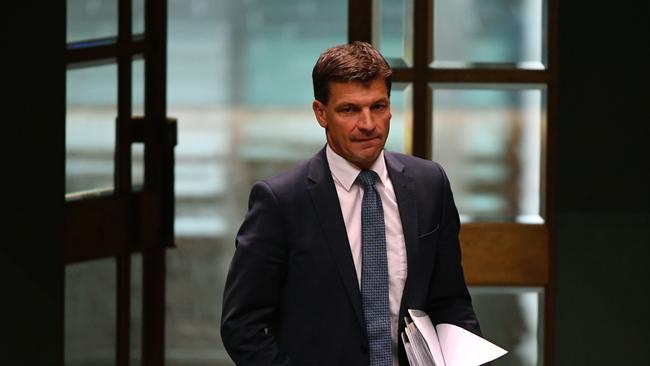 Minister for Energy Angus Taylor arrives for Question Time in the House of Representatives at Parliament House in Canberra, Wednesday, November 28, 2018. (AAP Image/Mick Tsikas) NO ARCHIVING