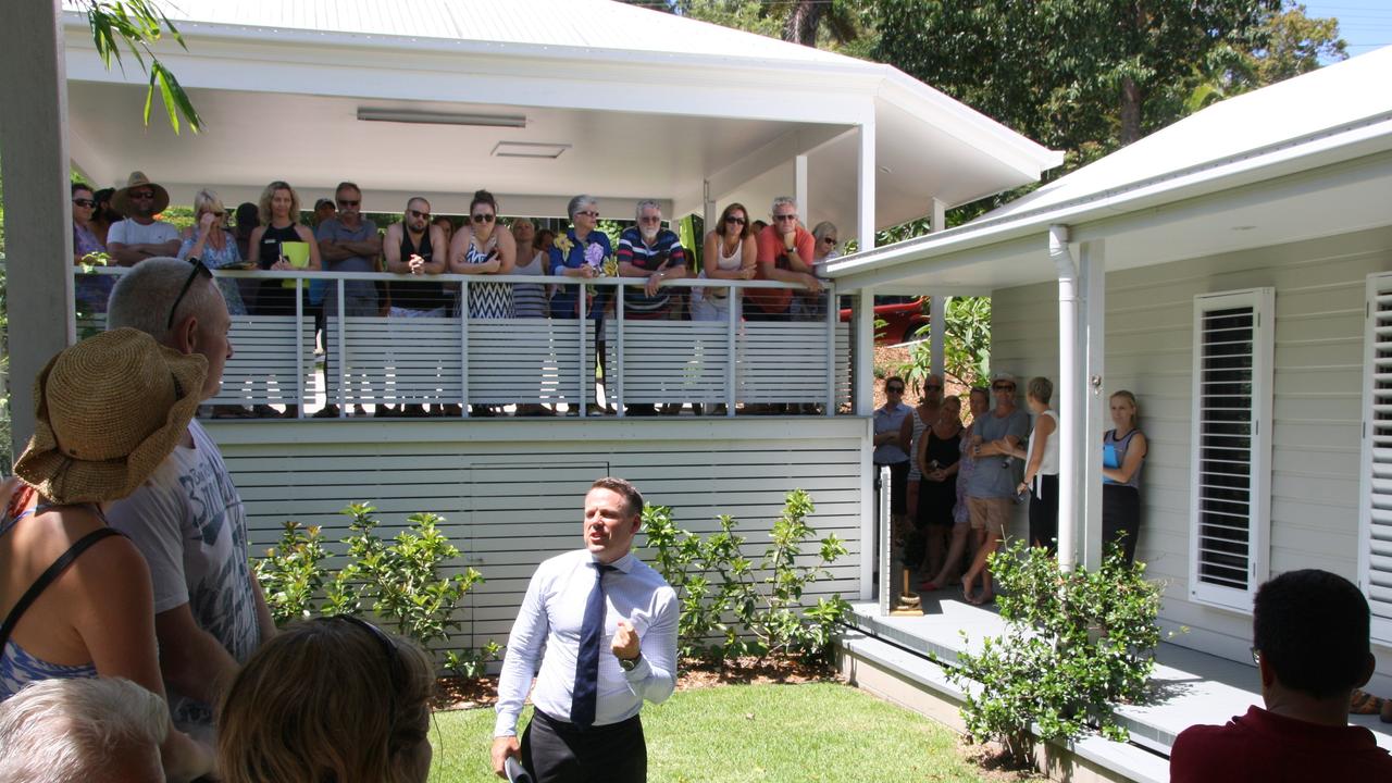 Auctioneer Gordon Macdonald at a Yaroomba property sale.