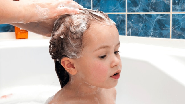 Parents Who Shower With Their Kids: Benefits and When to Stop - WeHaveKids