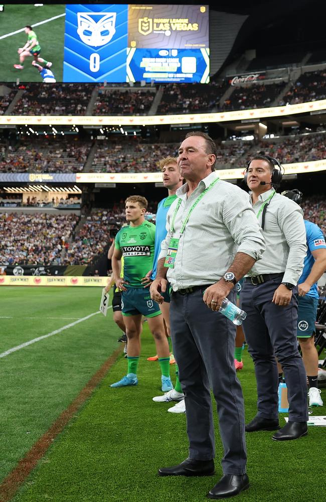 Ricky Stuart, head coach of the Raiders looks on at Allegiant Stadium. Photo by Ezra Shaw/Getty Images.