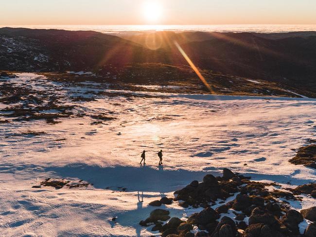 5. REACH NEW HEIGHTS Take the Kosciuszko Express Chairlift up to the start of the Kosciuszko walk and make your way up to the top of Australia’s highest peak. Picture: Destination NSW