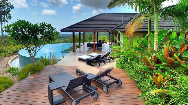 Mali Mali, a home designed by Chris at Miallo near Port Douglas.