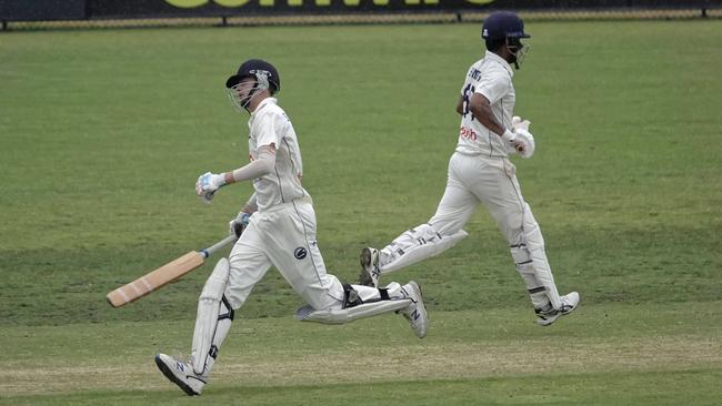 Elsternwick batter Callum Sinclair. Picture: Valeriu Campan