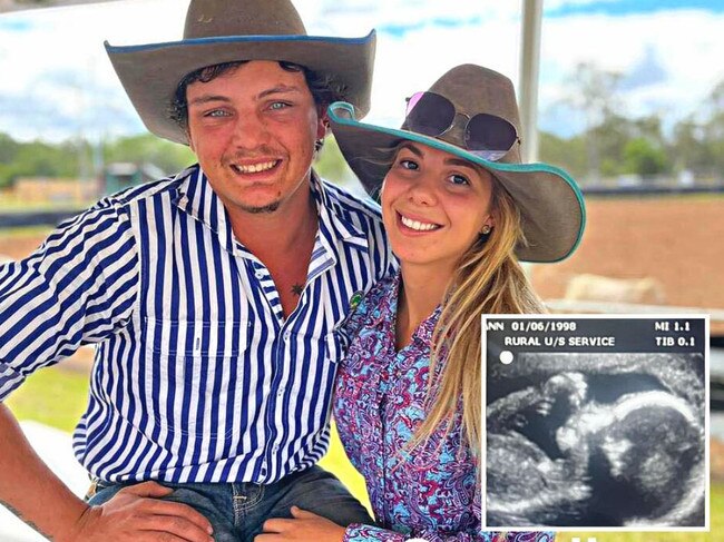 Pilot’s sister shares heartbreaking photo