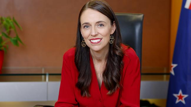 Jacinda Ardern poses at her desk for the last time as prime minister in January. Picture: Getty Images