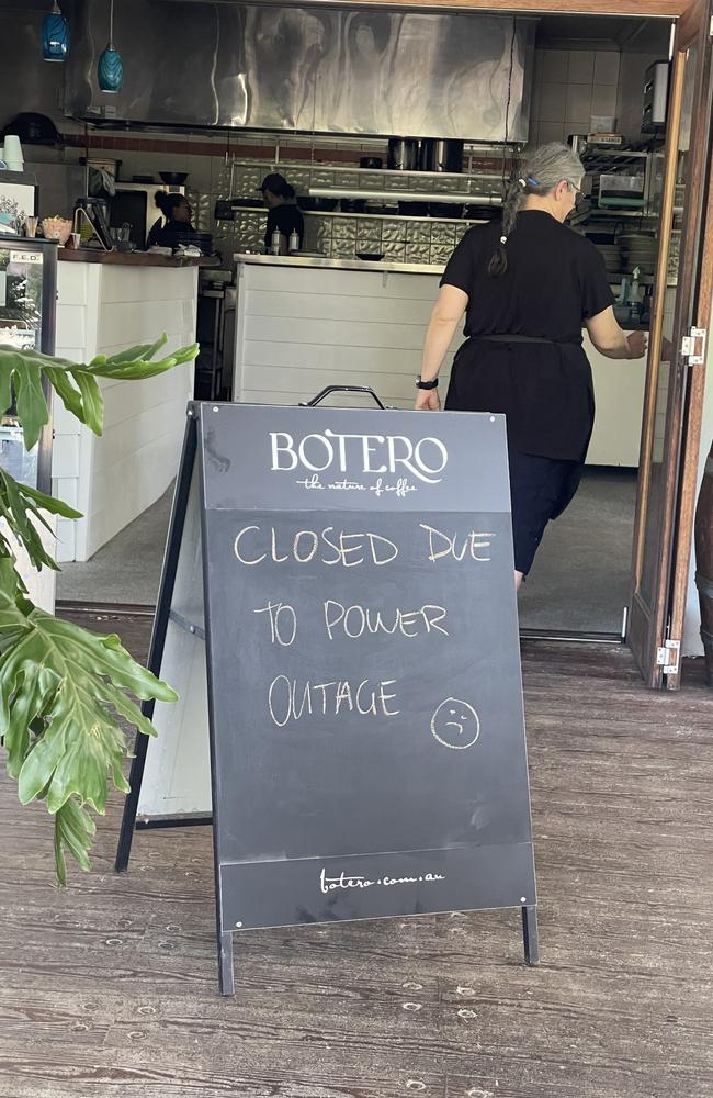 Saltwater Dining at Currumbin is at least one business that has been forced to close early during the busy Saturday trade. Picture: Rae Wilson.