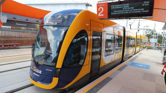 The tram at the new Helensvale station Photo by Richard Gosling