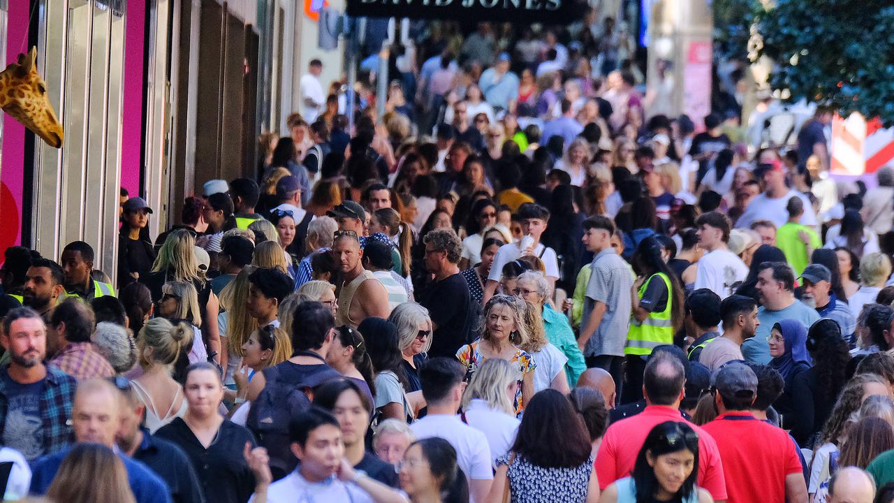 Retail spending remains subdued as government spending as a share of GDP grows. Picture: NewsWire / Luis Enrique Ascui