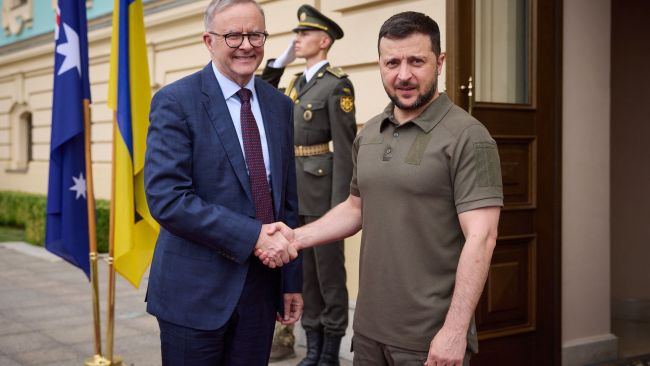 This handout picture taken and released by the Ukrainian presidential press service on July 3, 2022, shows Ukrainian President Volodymyr Zelensky (R) and Australia's Prime Minister Anthony Albanese (L) shaking hands prior to their meeting in Kyiv. Picture: Ukrainian Presidential Press Service/ AFP