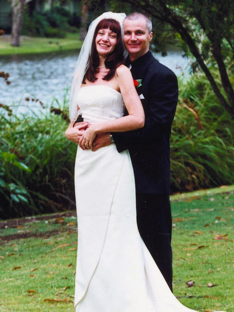 Craig Hutchinson and Michelle Lawless were married in Hervey Bay on December 29, 2002.