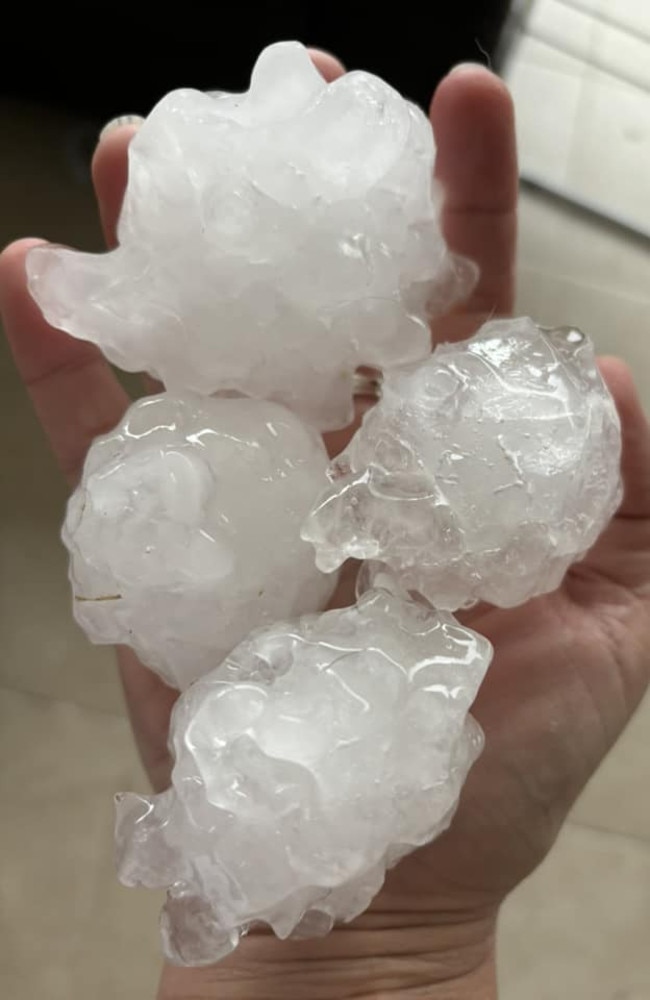 Hail at Delaney's Creek. Photo: Annie Sawyer/Higgins Storm Chasing