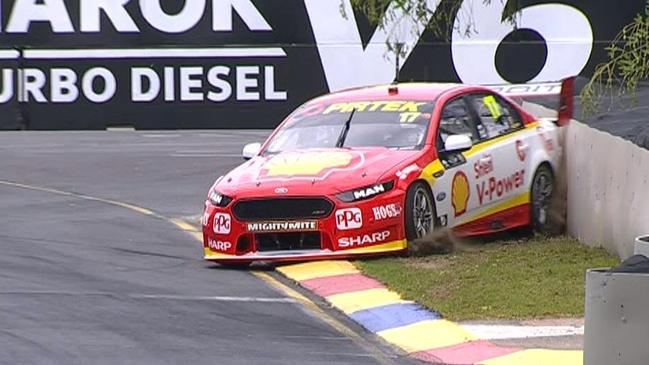 Scott McLaughlin tags the barriers in Practice 1, Adelaide 500.