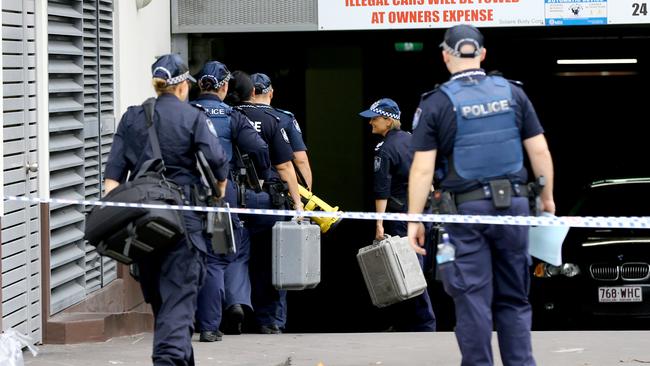 Police at a Gold Coast crime scene. Photo: David Clark