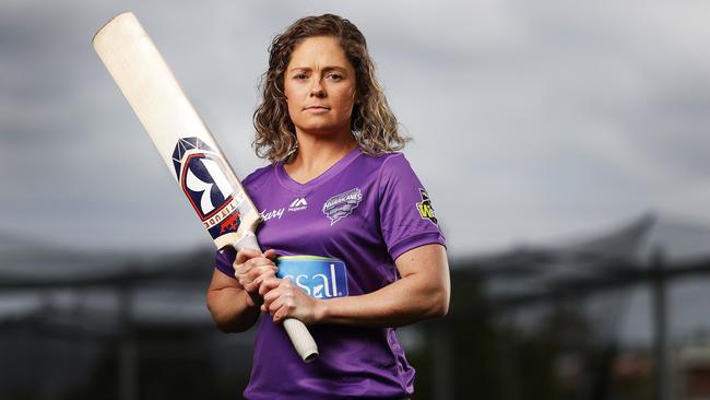 Hobart Hurricanes captain Corinne Hall has signed with the Sydney Thunder for WBBL|07. Picture: Zak Simmonds