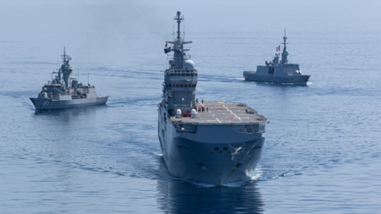 HMAS Parramatta sails in-company with French Navy ships FS Tonnerre and FS Surcouf of the Jeanne d'Arc Task Group during a transit of the South China Sea.