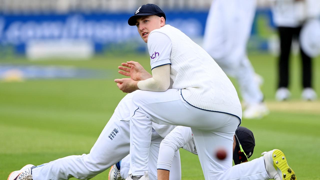 Ollie Pope and Harry Brook react after dropping a catch off David Warner. Picture: Getty