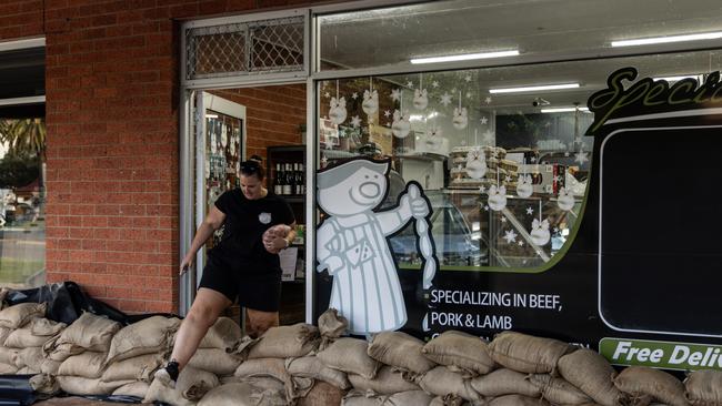 Residents of Rochester and other nearby towns were warned to evacuate ahead of the expected arrival of flood waters on Tuesday. (Photo by Diego Fedele/Getty Images)