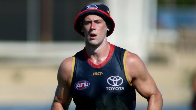 Kyle Hartigan during an Adelaide Crows Training session at Adelaide Football Club in West Lakes, Adelaide, Thursday, December 19, 2019. (AAP Image/Kelly Barnes) NO ARCHIVING