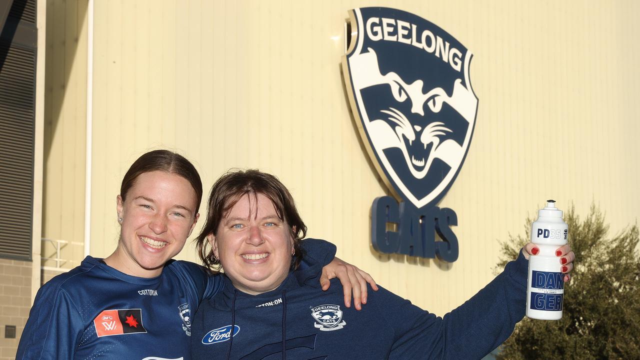 Belinda Cini finds dream job as the Geelong Cats AFLW team water girl ...