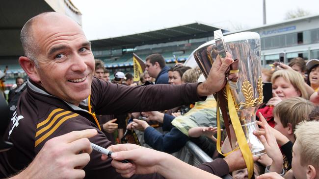 Stuart Fox was CEO for three Hawthorn premierships.