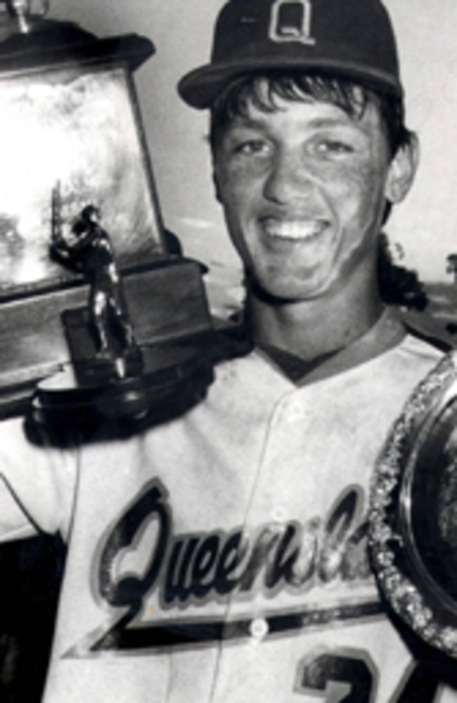 07/07/1999 PIRATE: File Pic – Qld baseballer David Nilsson displays his rookie of the year award trophy and the prestigious Helms award for the most valuable player in the Claxton shield Feb 1987 – trophies awards headshot alone sport baseball dave M7319223