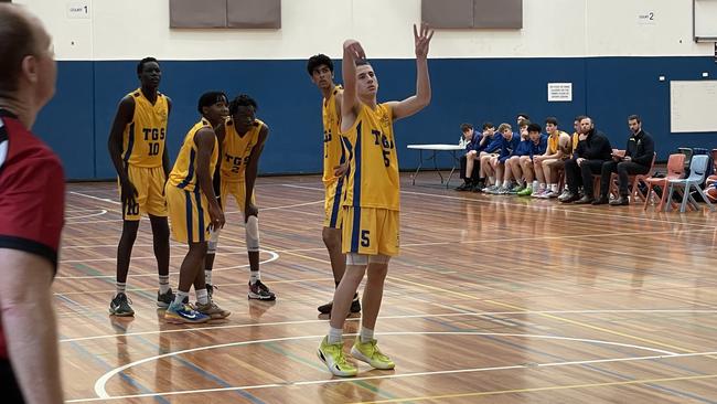 The Toowoomba Grammar First V.