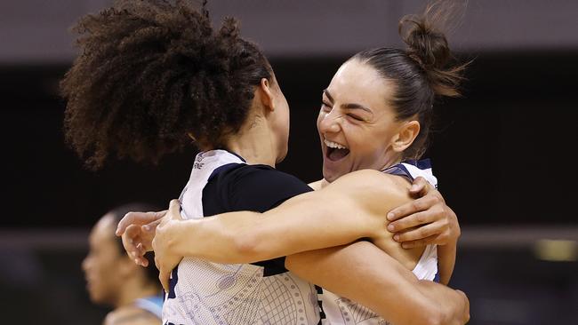 MELBOURNE, AUSTRALIA - DECEMBER 11: Monique Conti of Geelong United (R) celebrates with Haley Jones of Geelong United after shooting the match winning basket in overtime during the round seven WNBL match between Southside Flyers and Geelong United at State Basketball Centre, on December 11, 2024, in Melbourne, Australia. (Photo by Daniel Pockett/Getty Images)