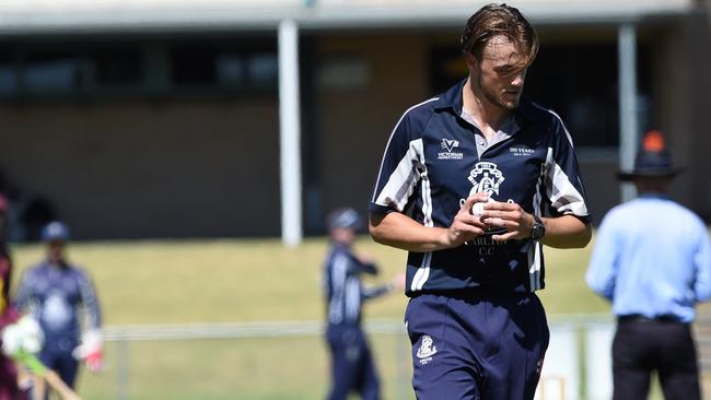 Carlton, bowler Xavier Crone. Picture: Steve Tanner