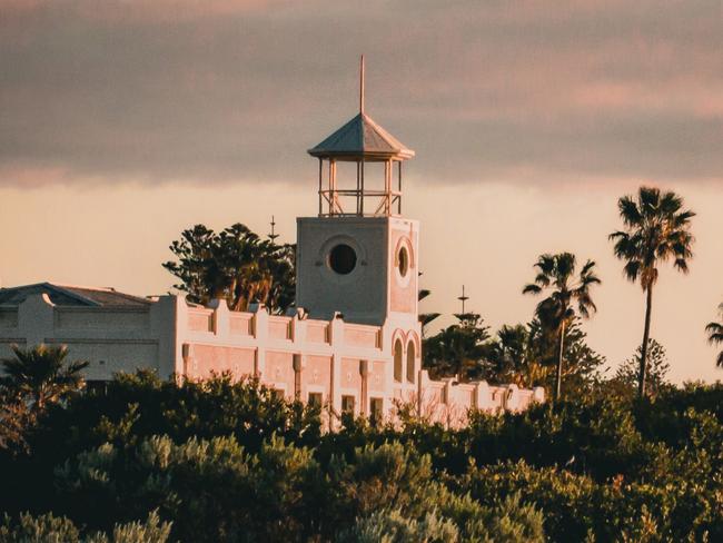 SUMMER SNAPS- SOUTH AUSTRALIA . 	Semaphore Palais Hotel at Sunset . Picture: Jordan Graetz