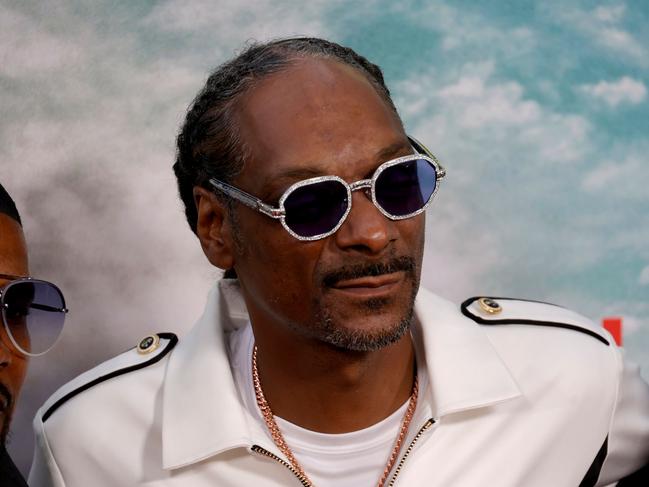 LOS ANGELES, CALIFORNIA - AUGUST 10: Snoop Dogg attends the world premiere of Netflix's "Day Shift" at Regal LA Live on August 10, 2022 in Los Angeles, California. (Photo by Frazer Harrison/Getty Images)