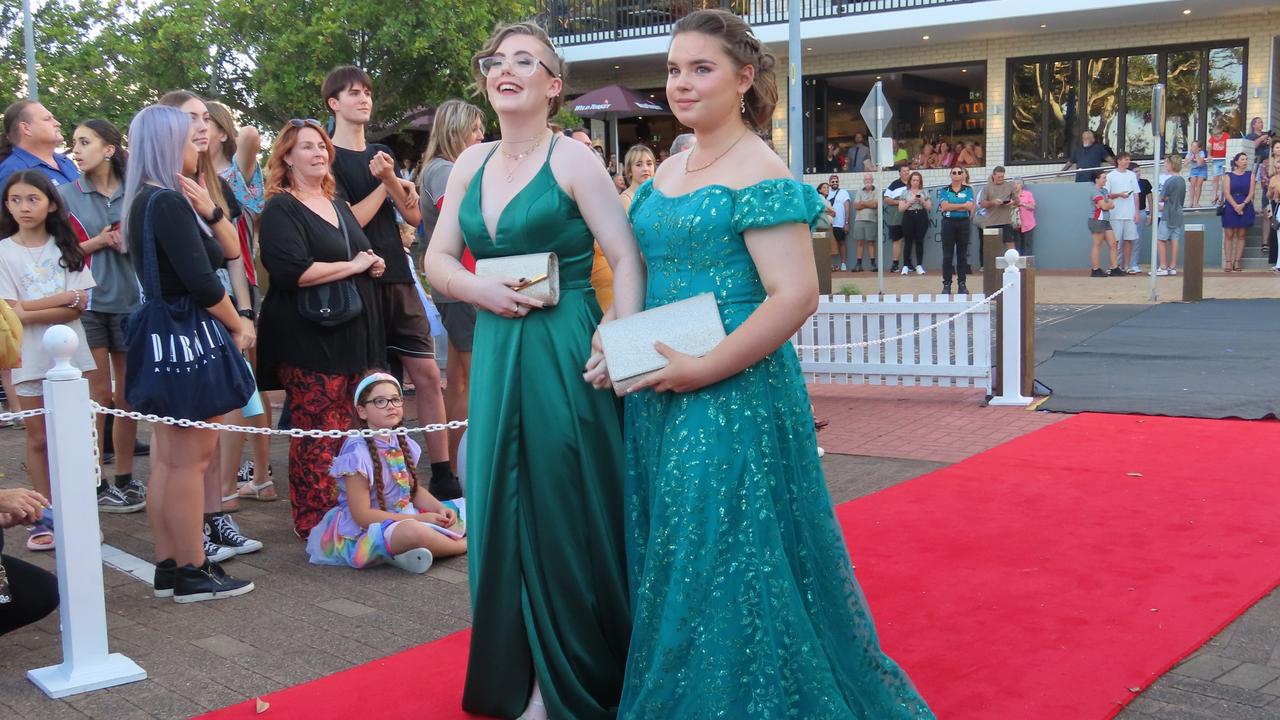 Urangan State High School formal 2022.