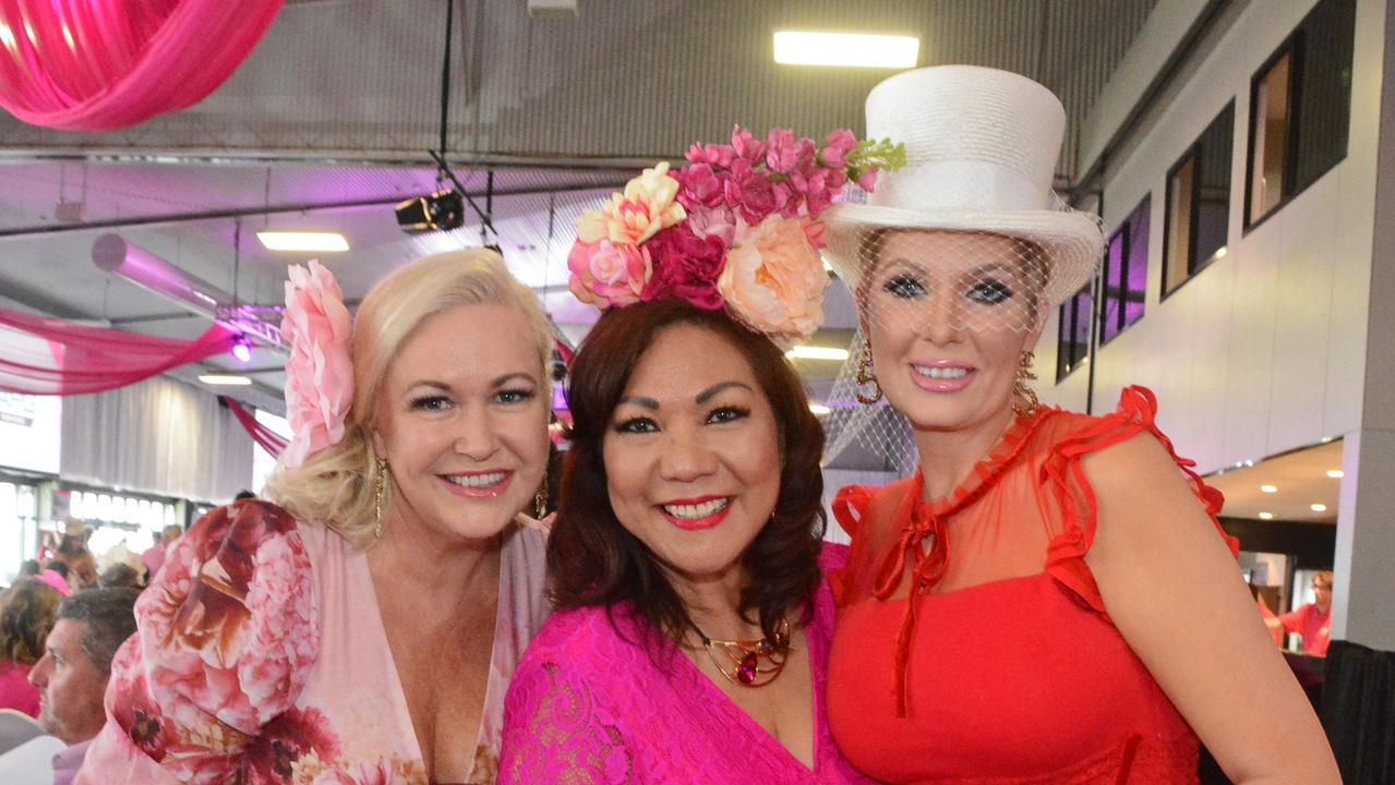 Tiffany Rigby, Gigi Korbel and Niki Taylor at Pink Ribbon Race Day in the Events Centre, GCTC Bundall. Pic: Regina King