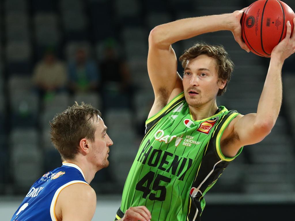 nbl-ryan-broekhoff-will-consider-using-a-face-guard-when-he-returns-from-serious-eye-injury