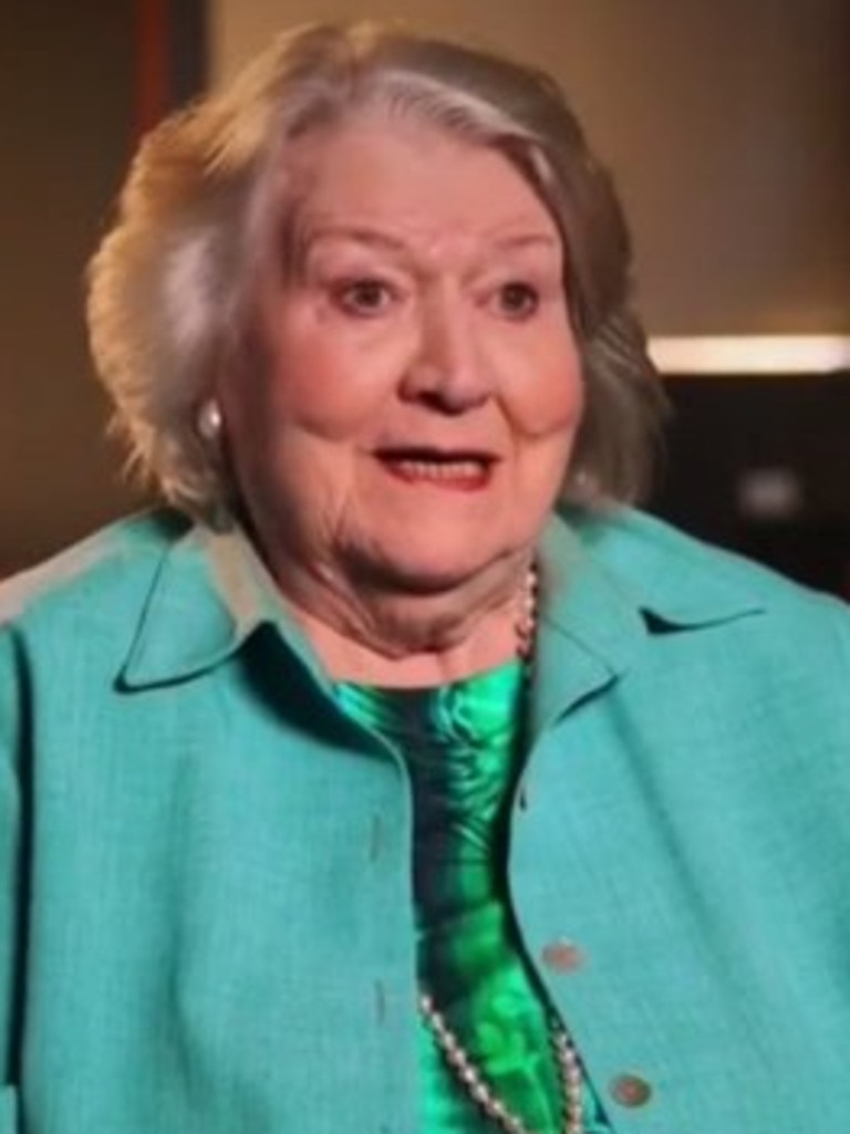 Patricia Routledge Star Of Keeping Up Appearances Makes Rare Tv