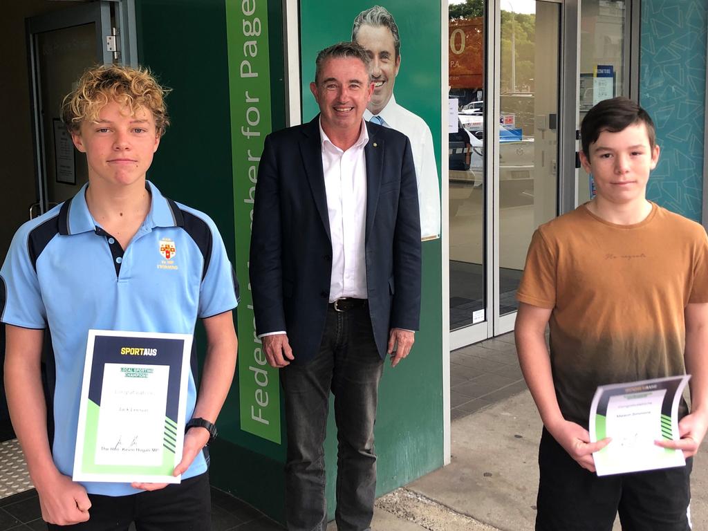 SPORTS STARS: Jack Leeson (left) and  and Maison Simmons (right) with Federal Member for Page Kevin Hogan.