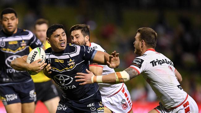 Jason Taumalolo averages an incredible 56 points in base stats, as well as being a tackle breaking machine. (AAP Image/Dan Himbrechts).