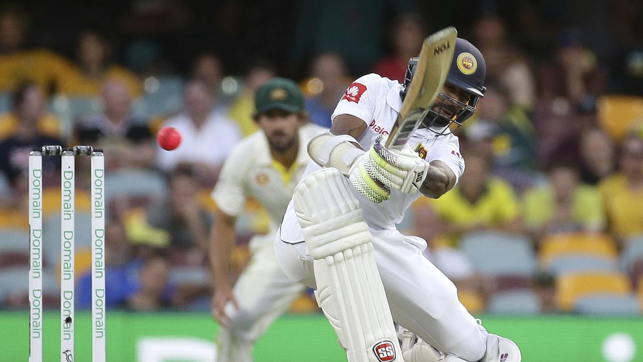 Sri Lanka's Niroshan Dickwella plays a shot. Photo: Tertius Pickard. 