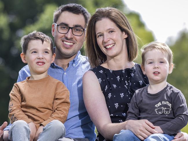 Husband and wife Karen and Chris Jones-Pidgely were part of a kidney donor program. Pictured with kids Thomas 4 and Alexander 2. Picture by Wayne Taylor 22nd January 2025