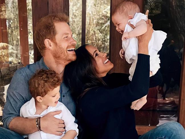 The Duke and Duchess of Sussex and their children Archie & Lilibet in their 2021 Christmas card.