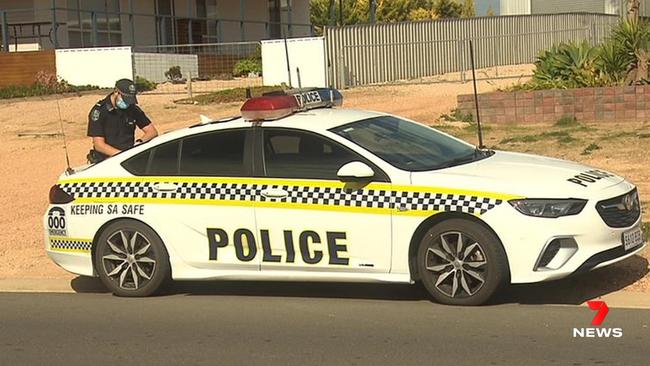 Police at the scene of an alleged domestic assault in the Yorke Peninsula town of Moonta. Picture: 7NEWS