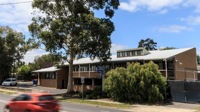 Greensborough police rushed to arrest an offender detained by citizens on Lorimer St.