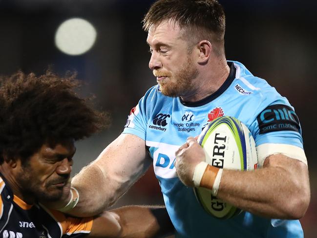 CANBERRA, AUSTRALIA - MARCH 15: Jack Dempsey of the Waratahs Is tackled by Henry Speight of the Brumbies during the round five Super Rugby match between the Brumbies and the Waratahs at GIO Stadium on March 15, 2019 in Canberra, Australia. (Photo by Mark Metcalfe/Getty Images)