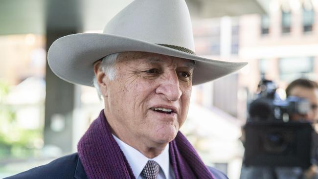 Bob Katter on his way into the royal commission hearing. Pic: AAP