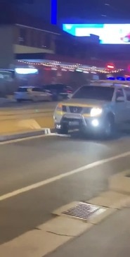 Nissan Navara swerves all over Gold Coast road during hoon rampage