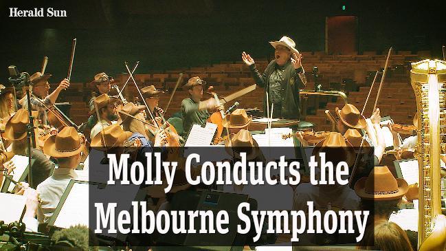 Molly conducts the Melbourne Symphony