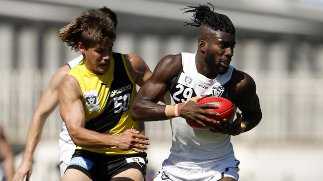 MELBOURNE, AUSTRALIA – MARCH 27: Kwaby Boakye of the Sharks in action during the round one VFL match between the Richmond Tigers and Southport at The Swinburne Centre on March 27, 2022 in Melbourne, Australia. (Photo by Jonathan DiMaggio/AFL Photos/via Getty Images)