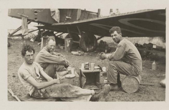 Ross and Keith Smith with Bennett at Cobbs Creek. Picture: State Library of South Australia